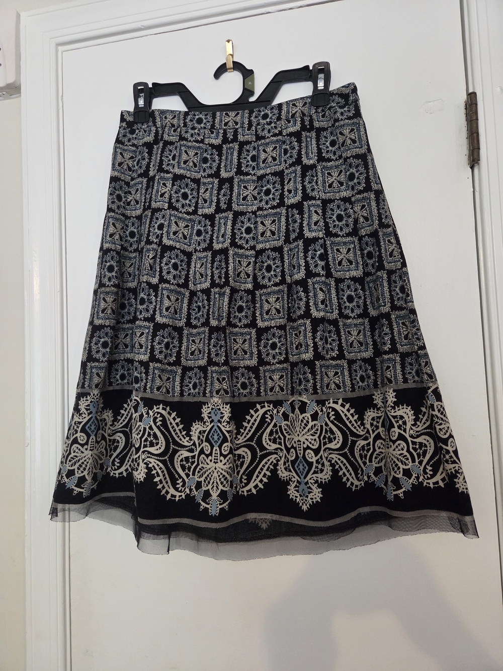 Ann Taylor LOFT Geometric Tile & Damask Border A-Line Skirt